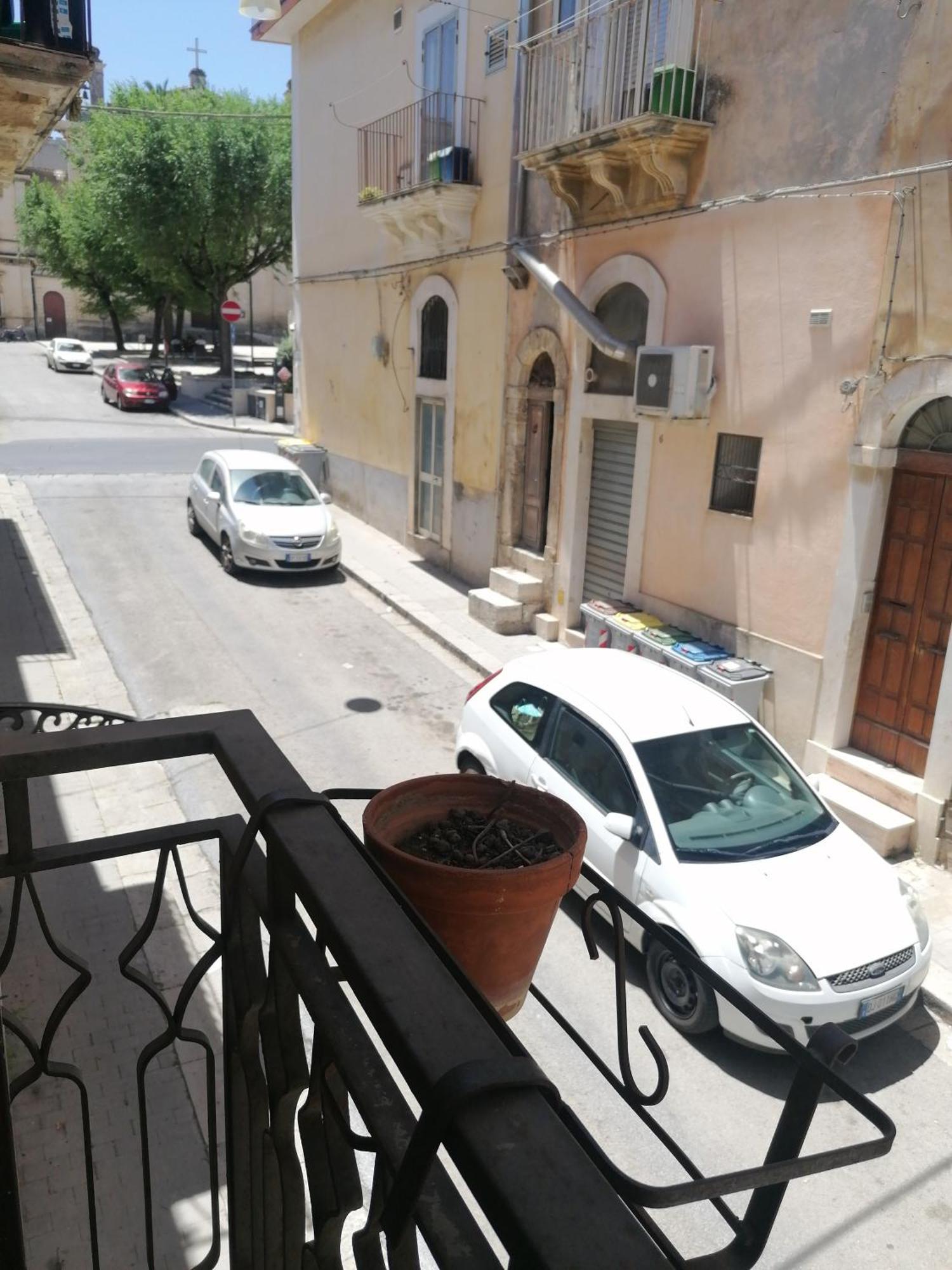 Cappuccini Hotel Ragusa Exterior photo